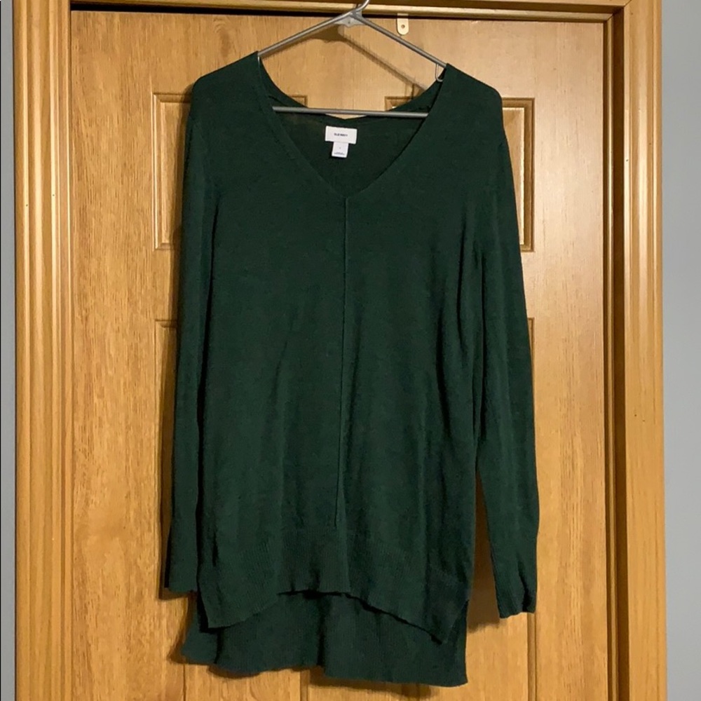 Women’s Old Navy sweater